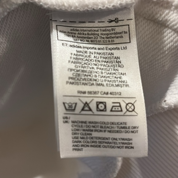 Adidas White crew neck Sweatshirt with Black Logo - women’s medium - pockets - Picture 4 of 8